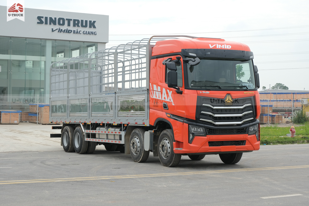 Xe Tải HOWO MAX 350 8×4 Khung mui Nhập Khẩu 9M7