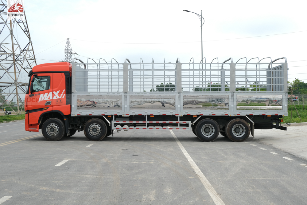 Xe Tải HOWO MAX 350 8x4 Khung mui Nhập Khẩu 9M7
