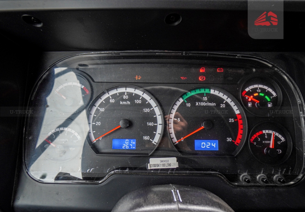 Xe tải JAC A5 4X2 thùng công nhập khẩu 1CH 10M