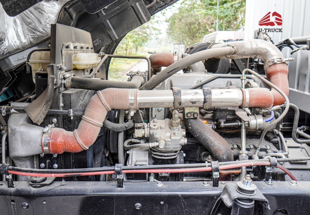 Xe tải JAC A5 4X2 thùng công nhập khẩu 1CH 10M