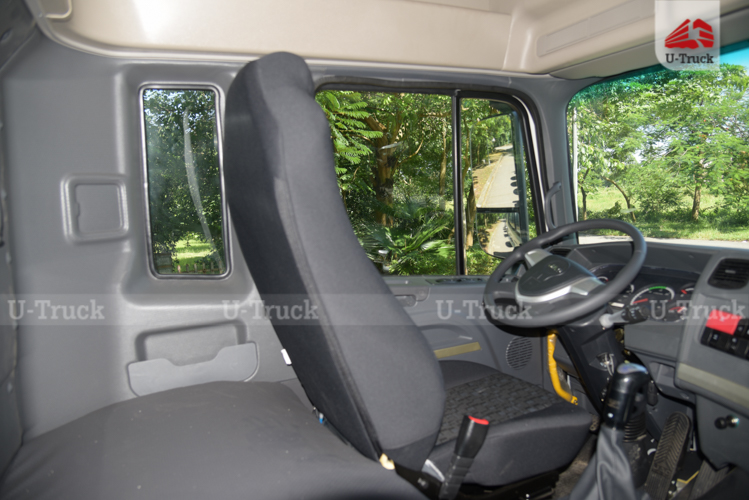 Xe tải JAC A5 8×4 thùng lửng 9m7