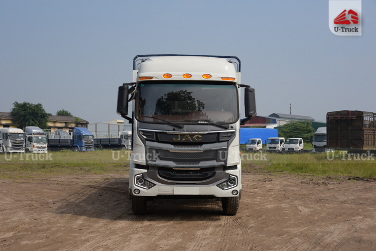 Xe tải JAC A5 6×2 khung mui 9m7