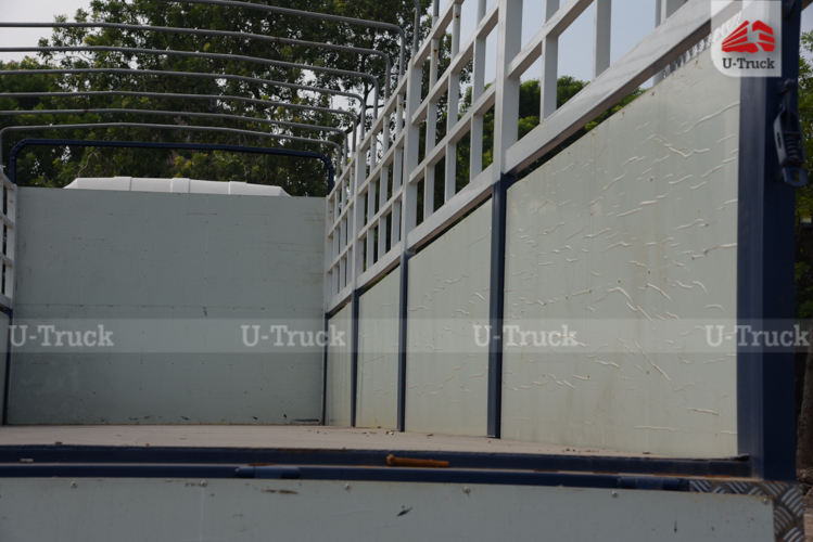 Xe tải JAC A5 6×2 khung mui 9m7