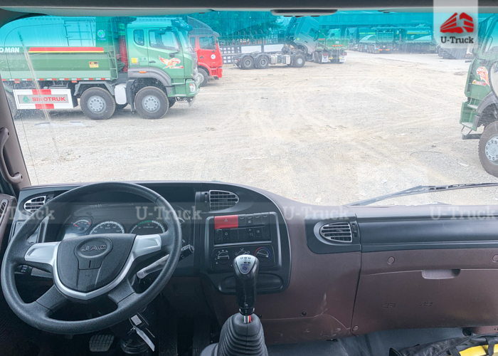 Xe tải JAC A5 6×2 khung mui 9m7