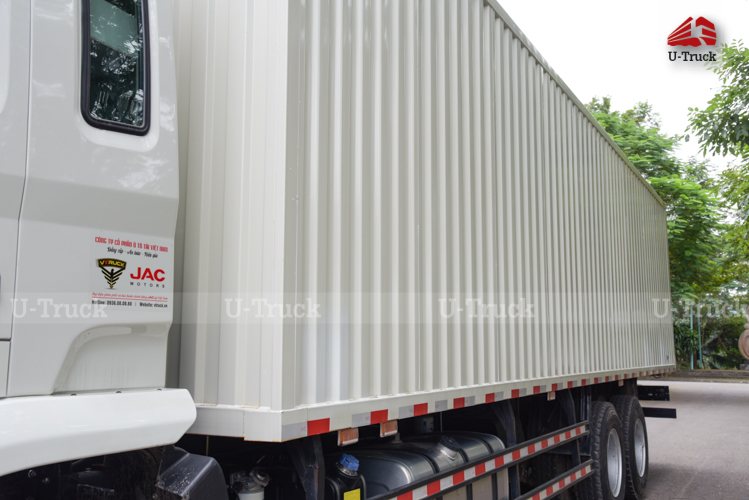 Xe tải JAC A5 6×2 thùng công Nhập Khẩu 1CH 9m7