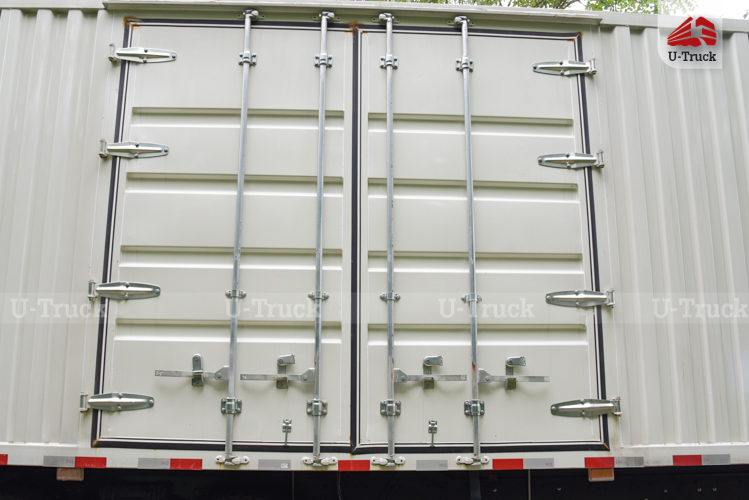 Xe tải JAC A5 6×2 thùng công Nhập Khẩu 1CH 9m7