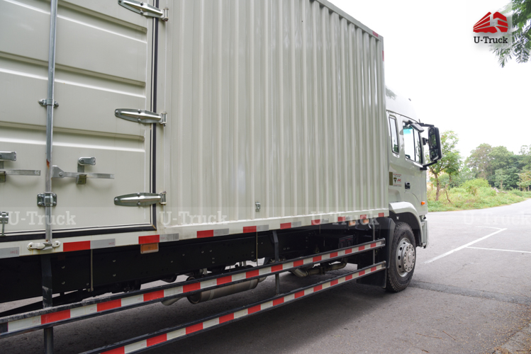 Xe tải JAC A5 6×2 thùng công Nhập Khẩu 1CH 9m7