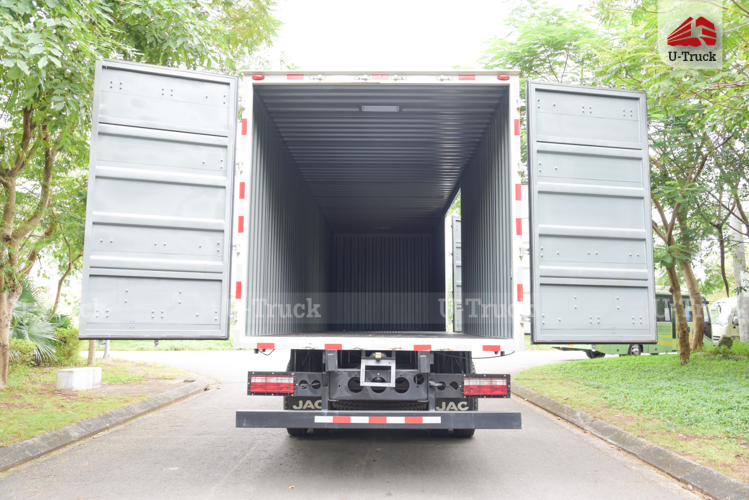 Xe tải JAC A5 6×2 thùng công Nhập Khẩu 1CH 9m7