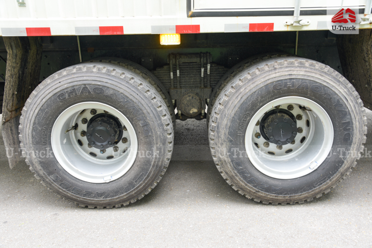 Xe tải JAC A5 6×2 thùng công Nhập Khẩu 1CH 9m7