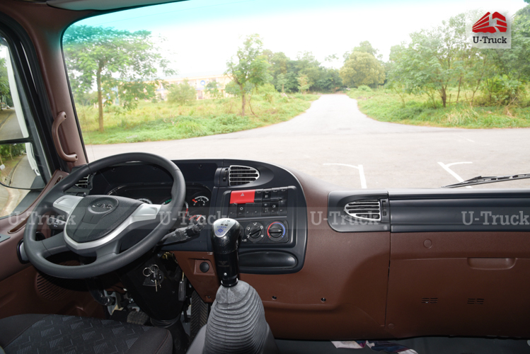 Xe tải JAC A5 6×2 thùng công Nhập Khẩu 1CH 9m7