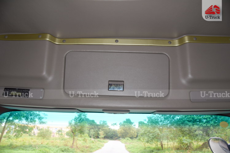 Xe tải JAC A5 6×2 thùng công Nhập Khẩu 1CH 9m7