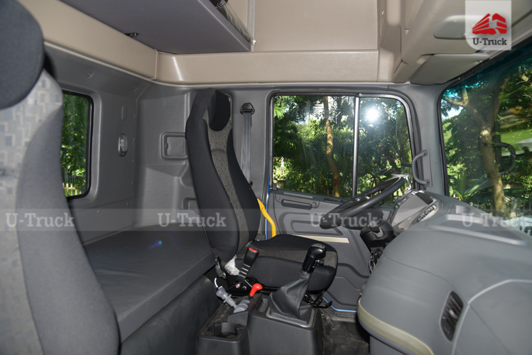 Xe ben HOWO VX350 6×4 thùng đúc