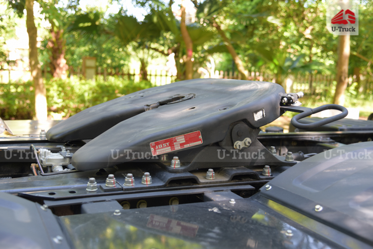 Xe ben HOWO VX350 6×4 thùng đúc