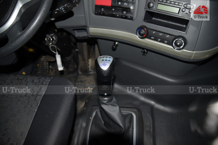 Xe ben HOWO VX350 6×4 thùng đúc