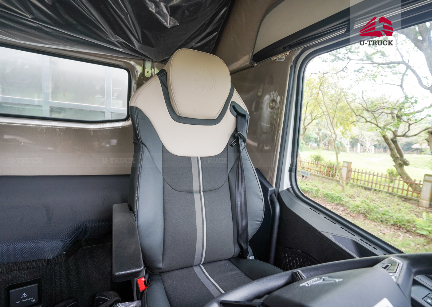 Xe Tải TH7 10×4 Khung Mui Nhập Khẩu 9M7