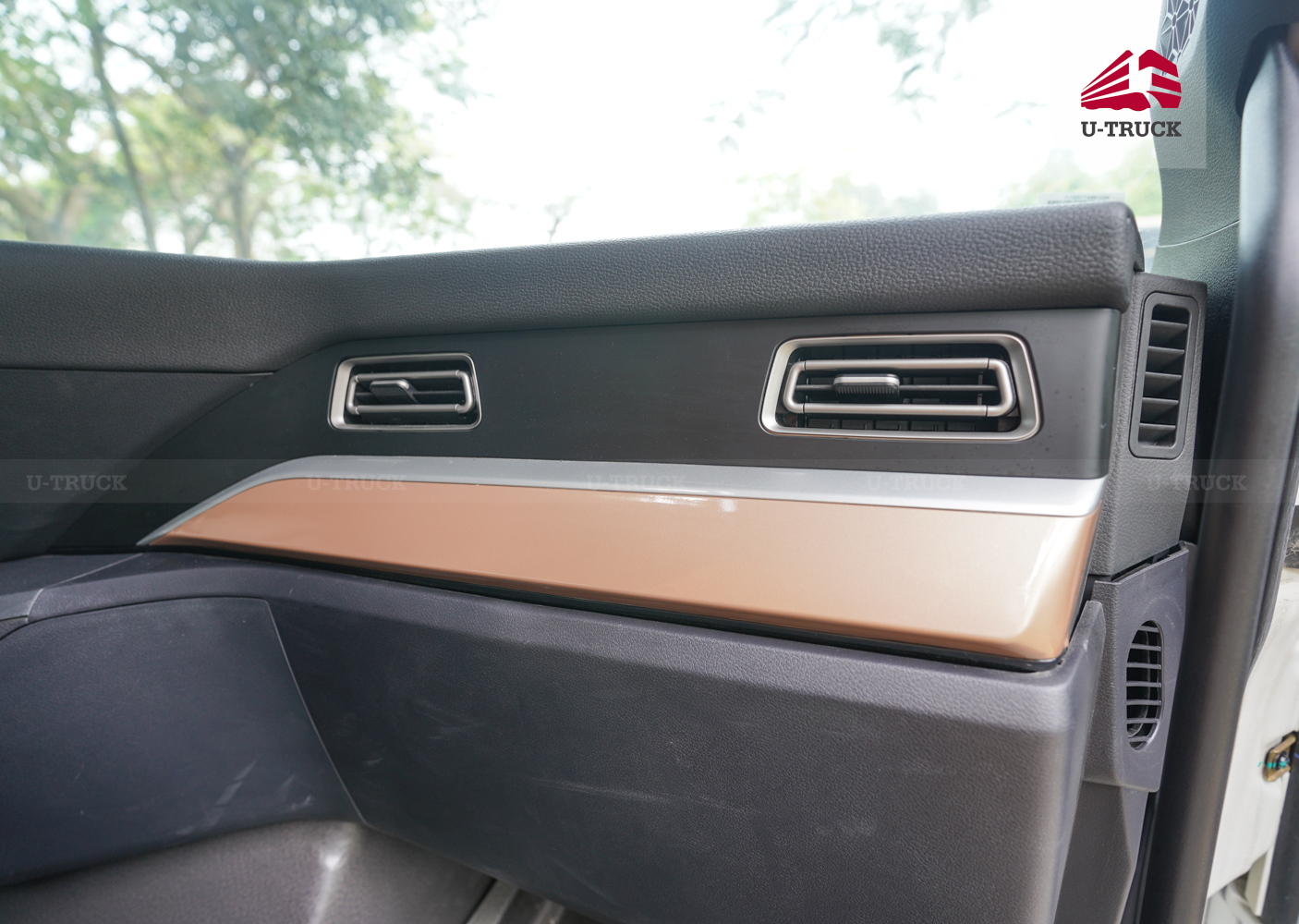 Xe Tải TH7 10×4 Khung Mui Nhập Khẩu 9M7