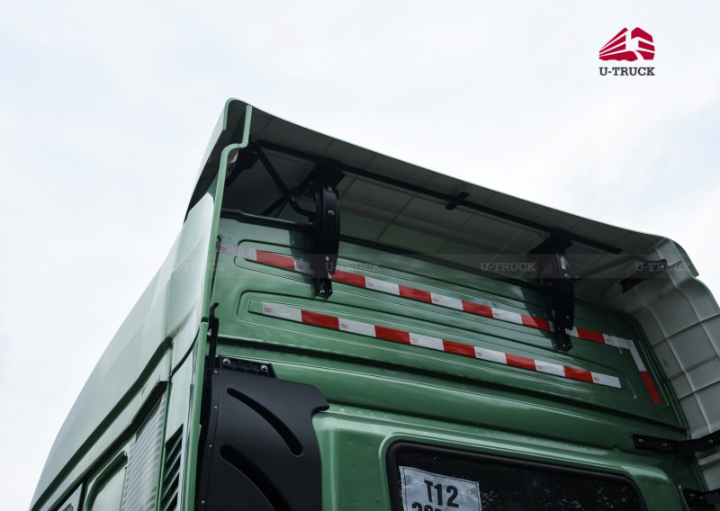 Xe đầu kéo HOWO V7X 440 cầu láp