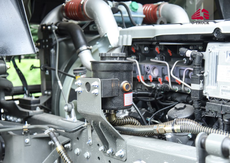 Xe đầu kéo HOWO V7X 440 cầu láp