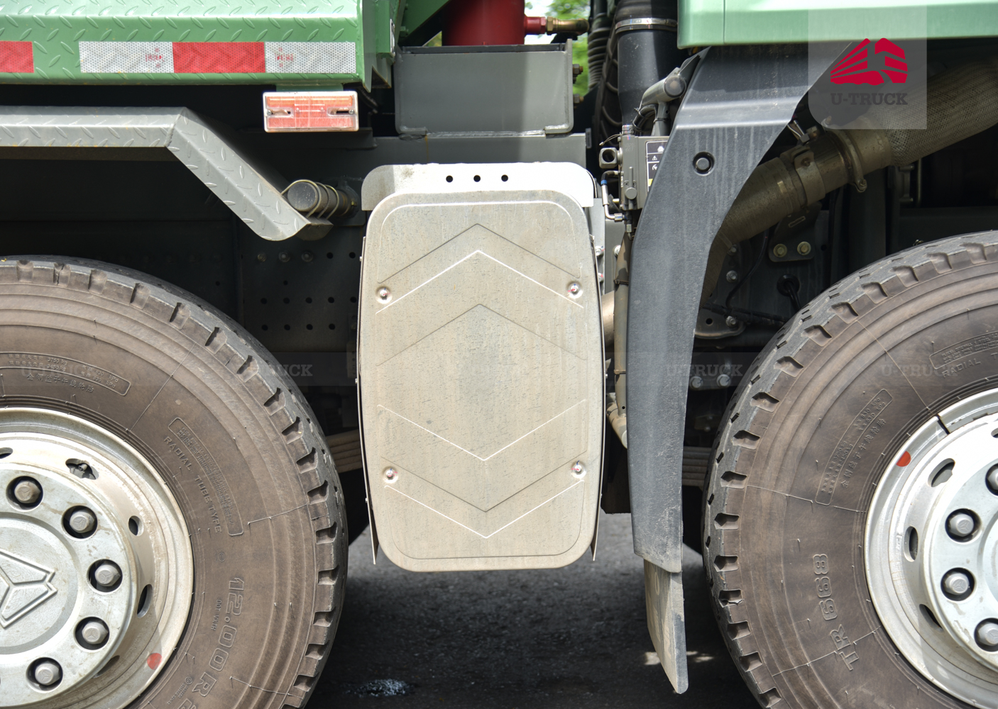 Xe Tải tự đổ NX 400 thùng đúc cao 910mm