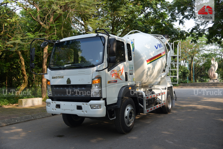 Xe trộn bê tông HOWO H3 130 5m3