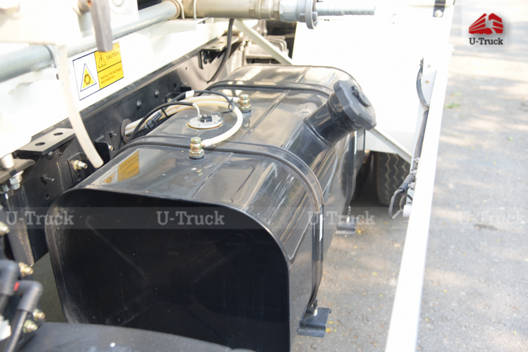 Xe trộn bê tông HOWO H3 130 5m3