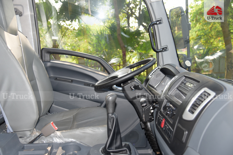 Xe trộn bê tông HOWO H3 130 5m3