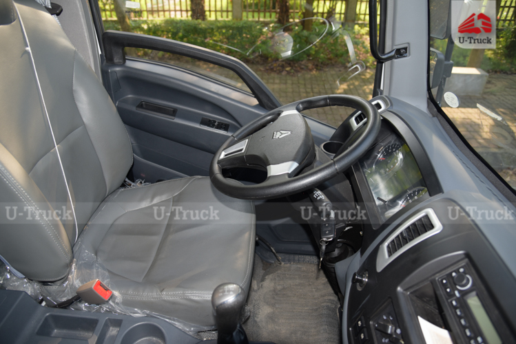 Xe trộn bê tông HOWO H3 130 5m3