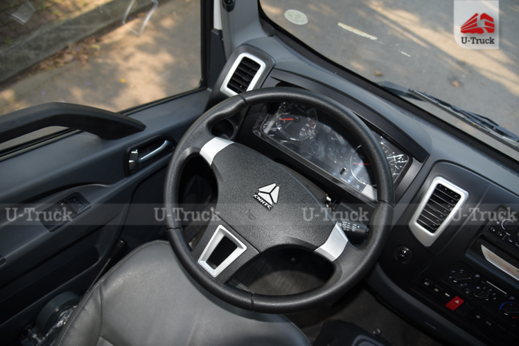 Xe trộn bê tông HOWO H3 130 5m3