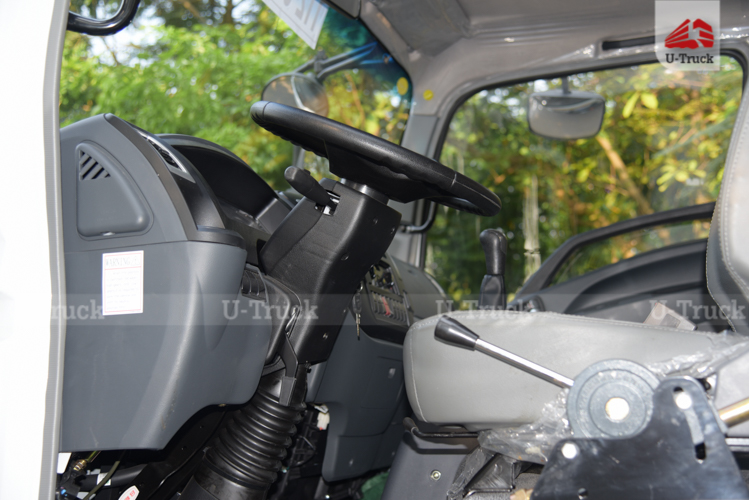 Xe trộn bê tông HOWO H3 130 5m3