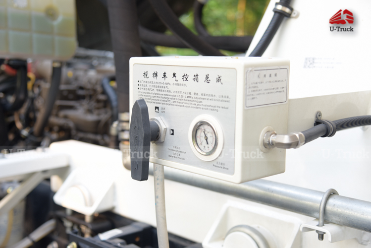 Xe trộn bê tông HOWO H3 130 5m3