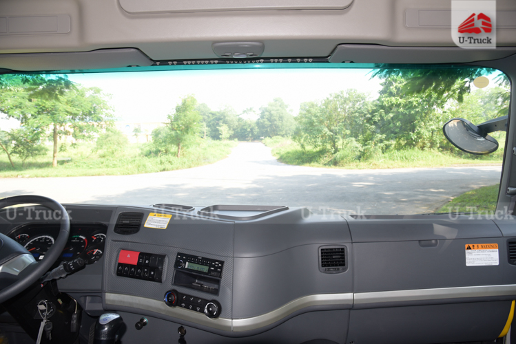 Xe đầu kéo JAC A5 480 cầu láp lốp 12R22.5