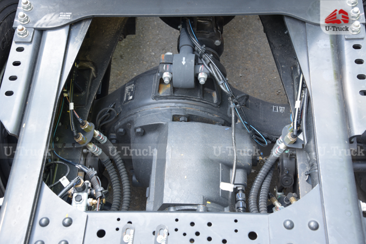 Xe đầu kéo JAC A5 480 cầu láp lốp 12R22.5