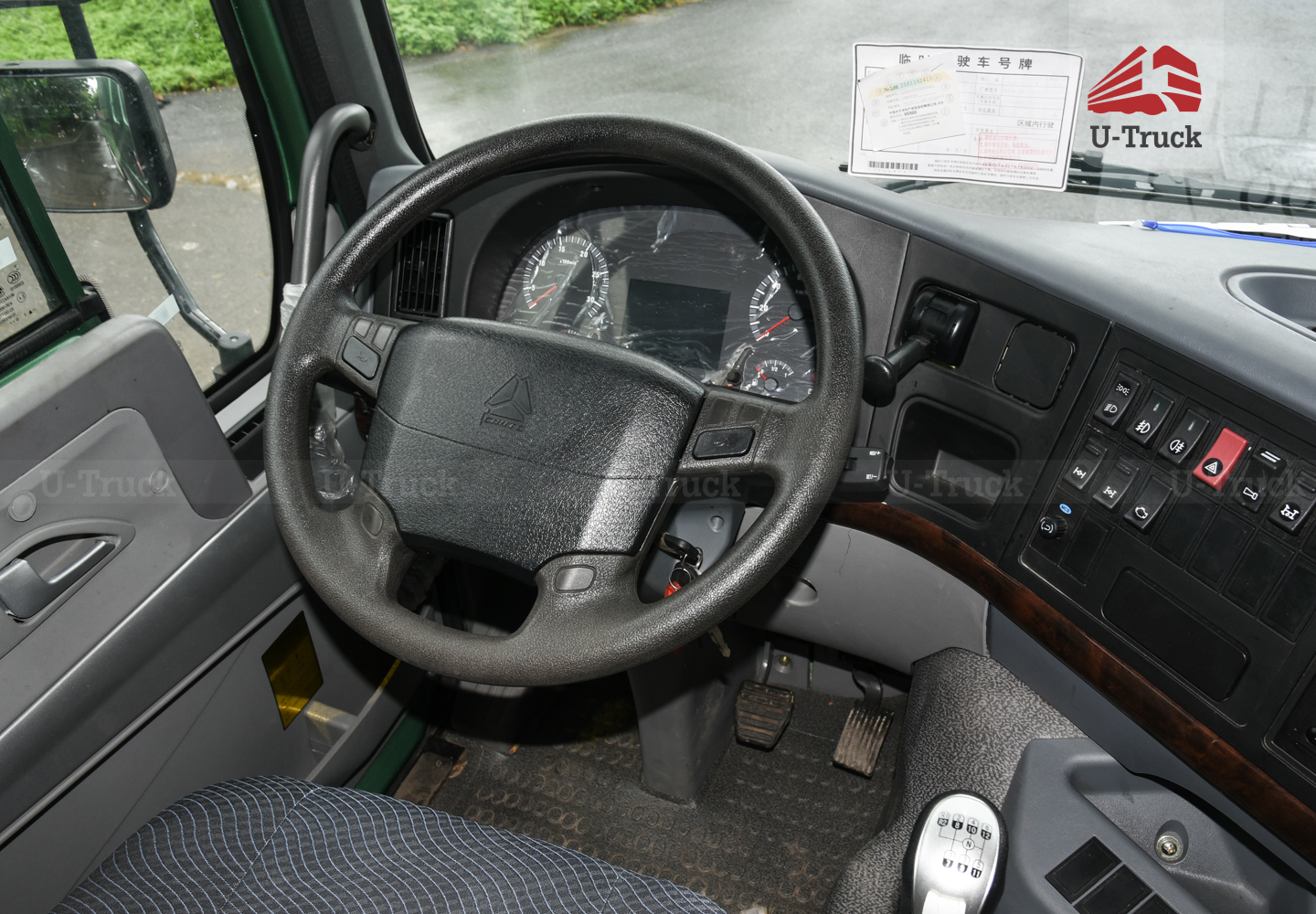 Xe ben HOWO V7G 8×4 thùng đúc