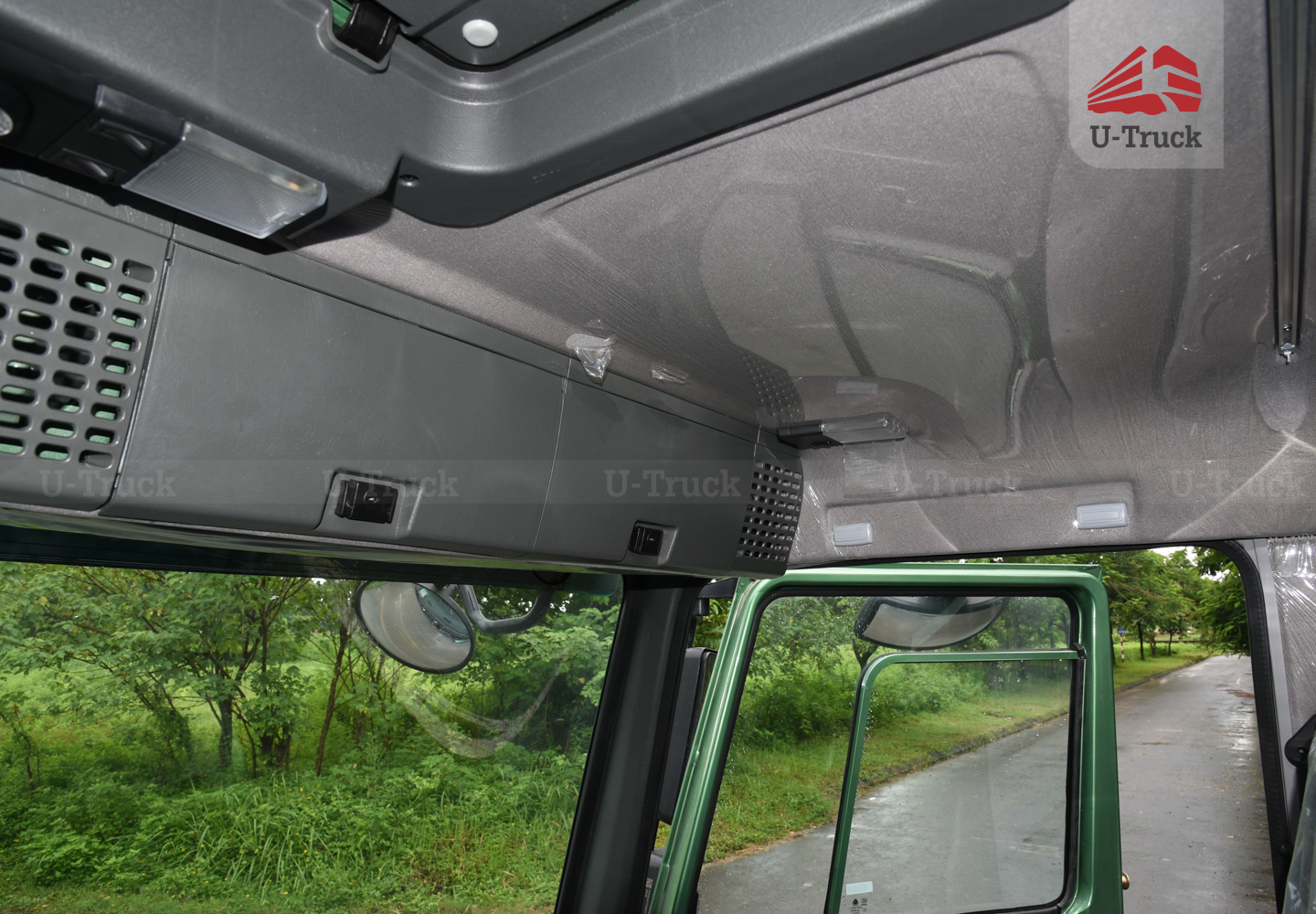 Xe ben HOWO V7G 8×4 thùng đúc