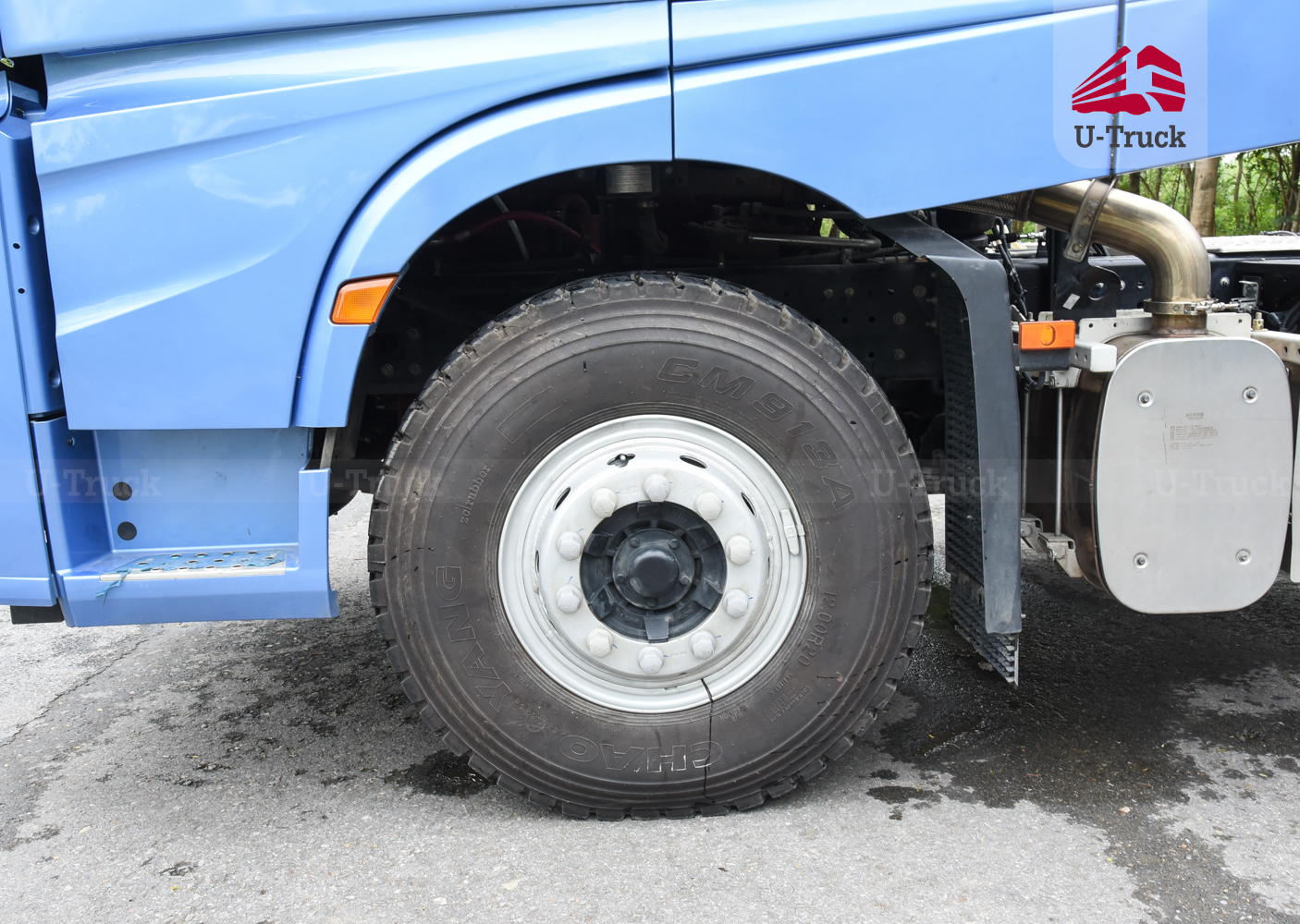 Xe đầu kéo JAC Q7 420 cầu dầu