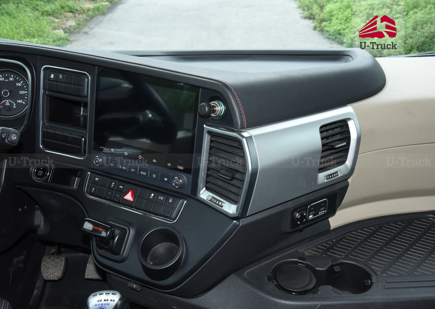 Xe đầu kéo JAC Q7 420 cầu dầu