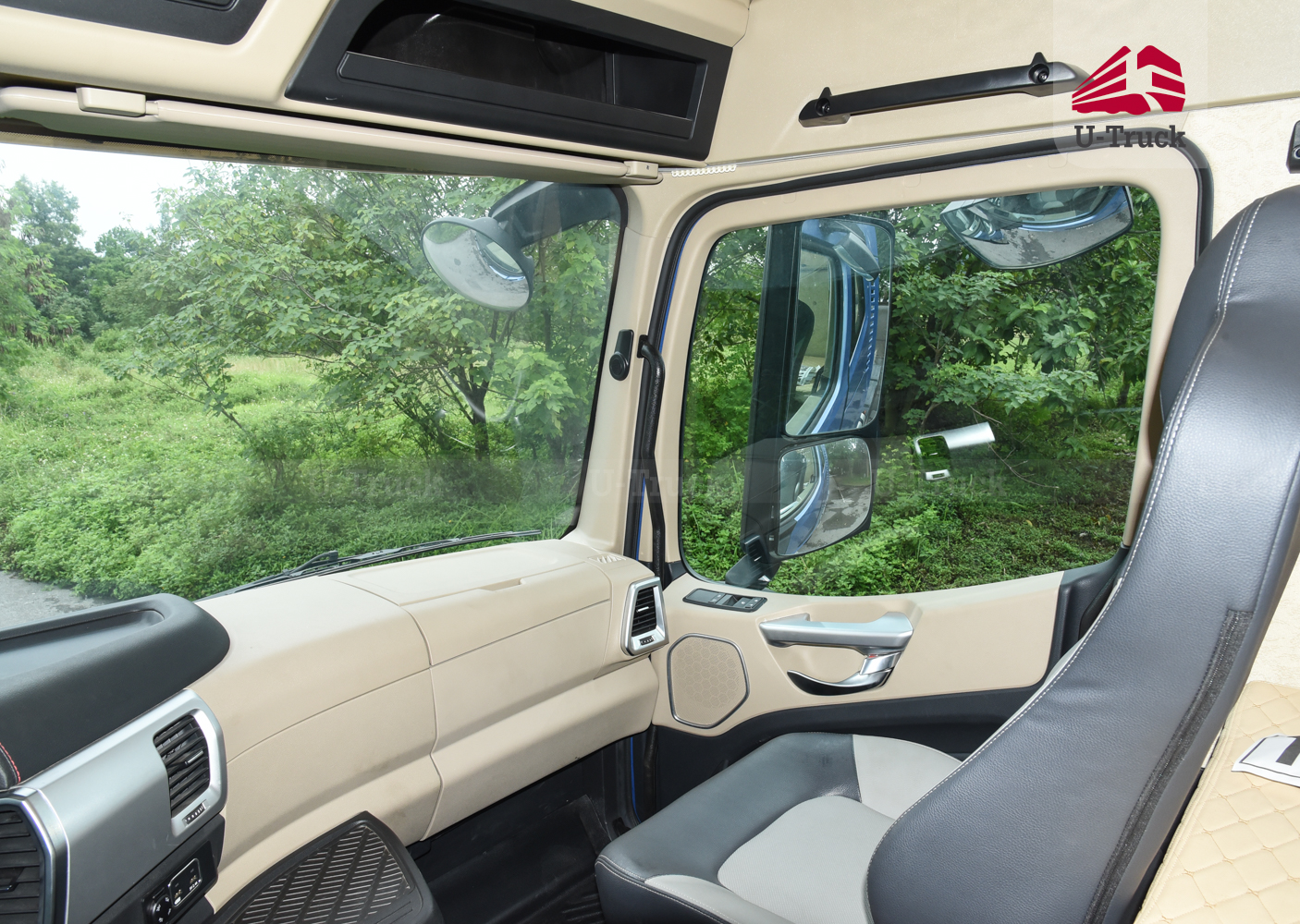 Xe đầu kéo JAC Q7 420 cầu dầu