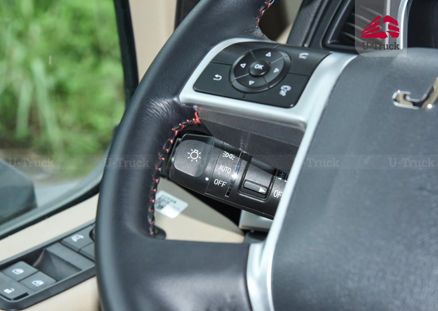 Xe đầu kéo JAC Q7 420 cầu dầu