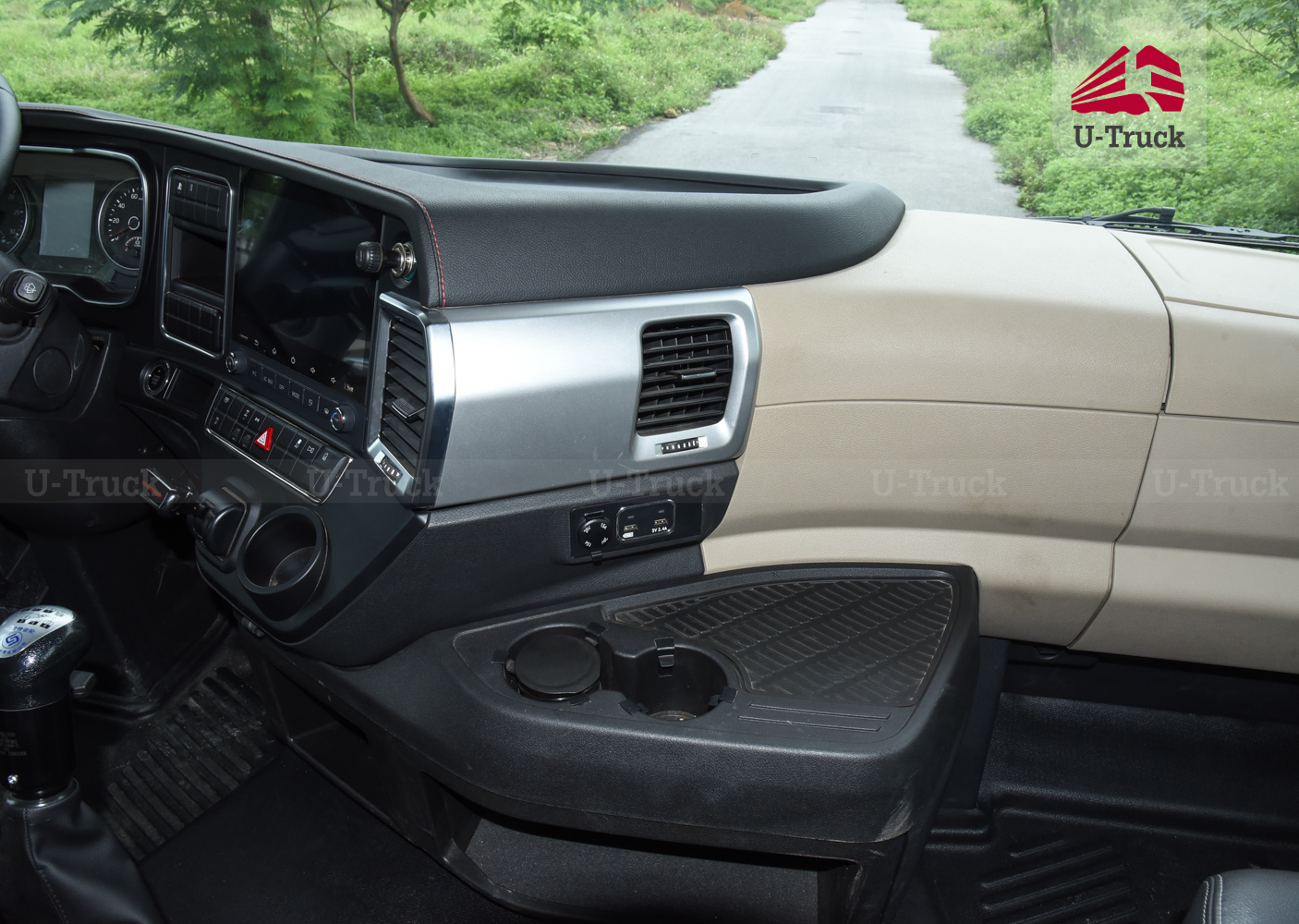 Xe đầu kéo JAC Q7 420 cầu dầu