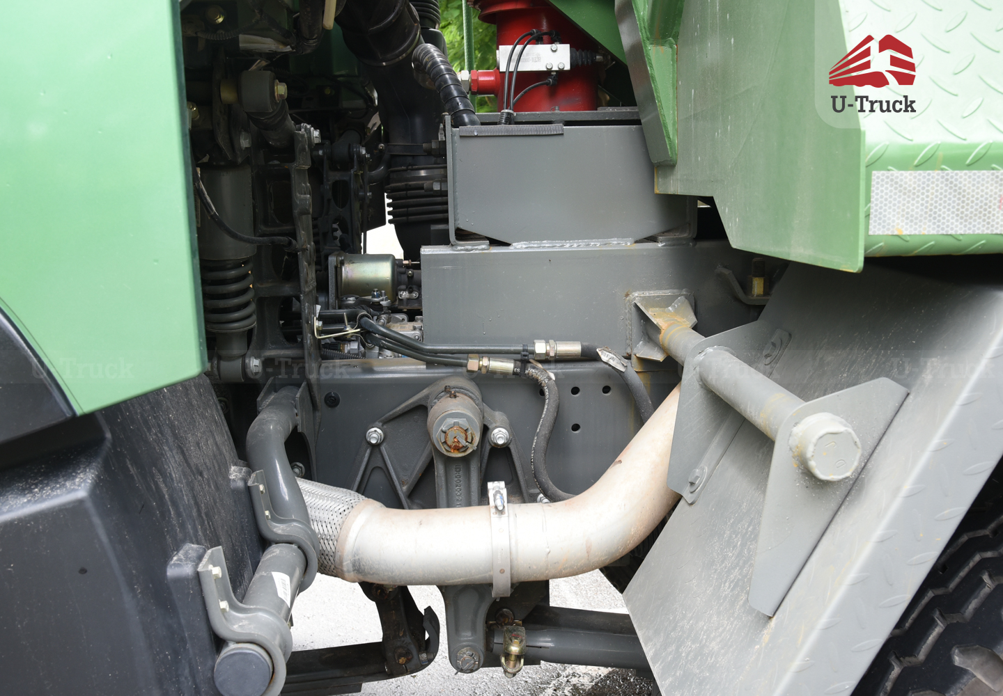 Xe ben HOWO V7G 8×4 thùng đúc