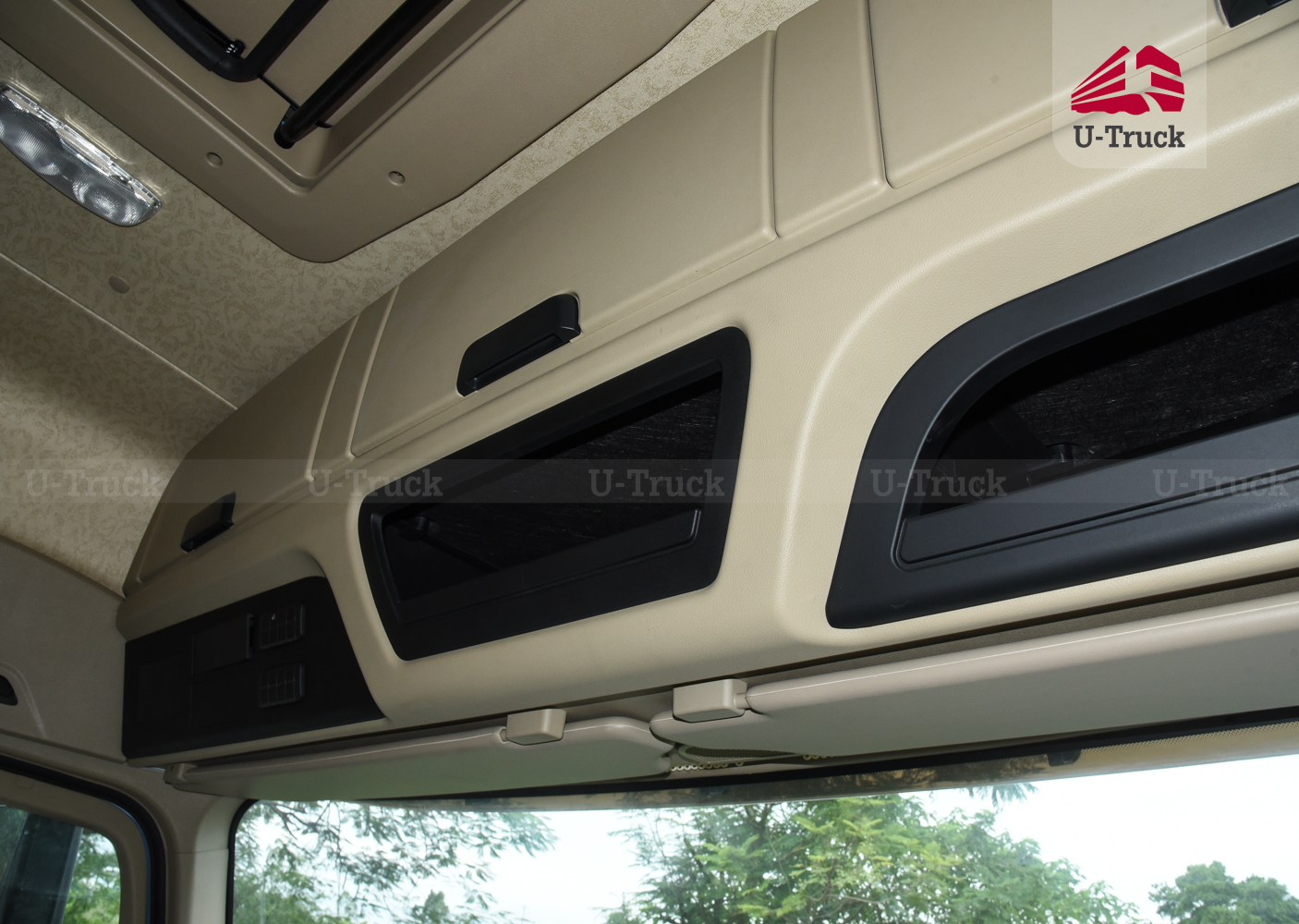 Xe đầu kéo JAC Q7 420 cầu dầu