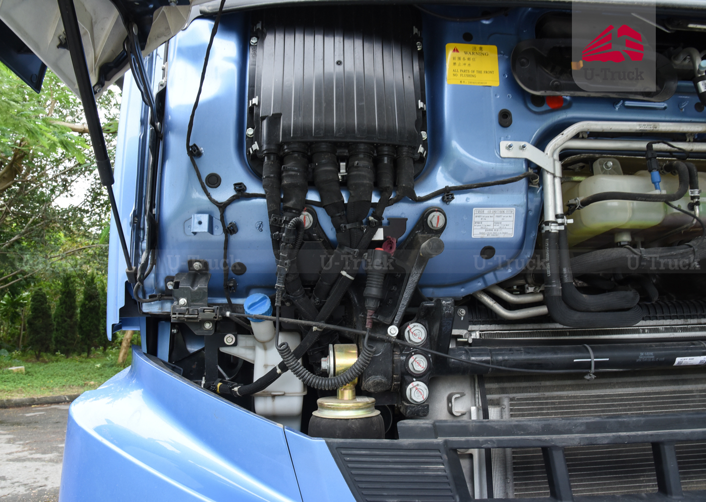 Xe đầu kéo JAC Q7 420 cầu dầu