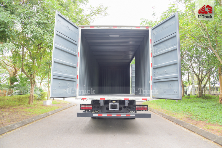 Xe tải JAC A5 4X2 thùng công Nhập Khẩu 1CH 9M5