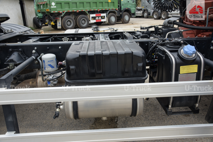 Xe tải JAC A5 4X2 thùng công Nhập Khẩu 1CH 9M5