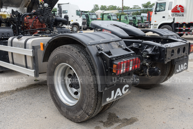 Xe tải JAC A5 4X2 thùng công Nhập Khẩu 1CH 9M5