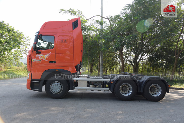 Xe chở gia súc HOWO NX 8×4 9m6