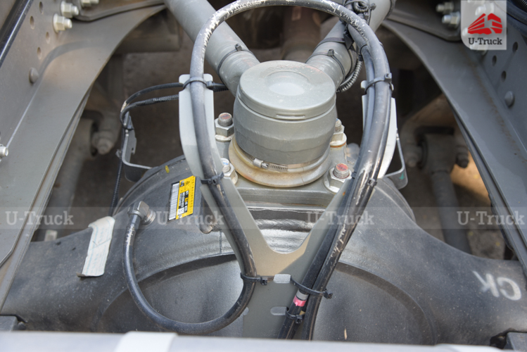 Xe chở gia súc HOWO NX 8×4 9m6