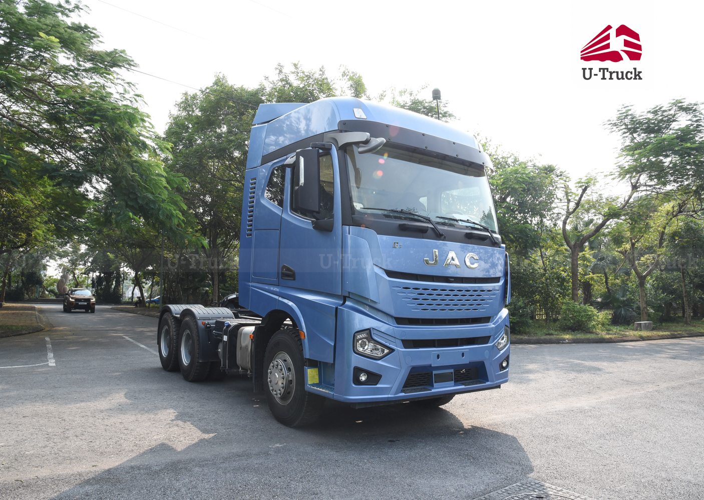 Xe đầu kéo JAC Q7 480 cầu dầu