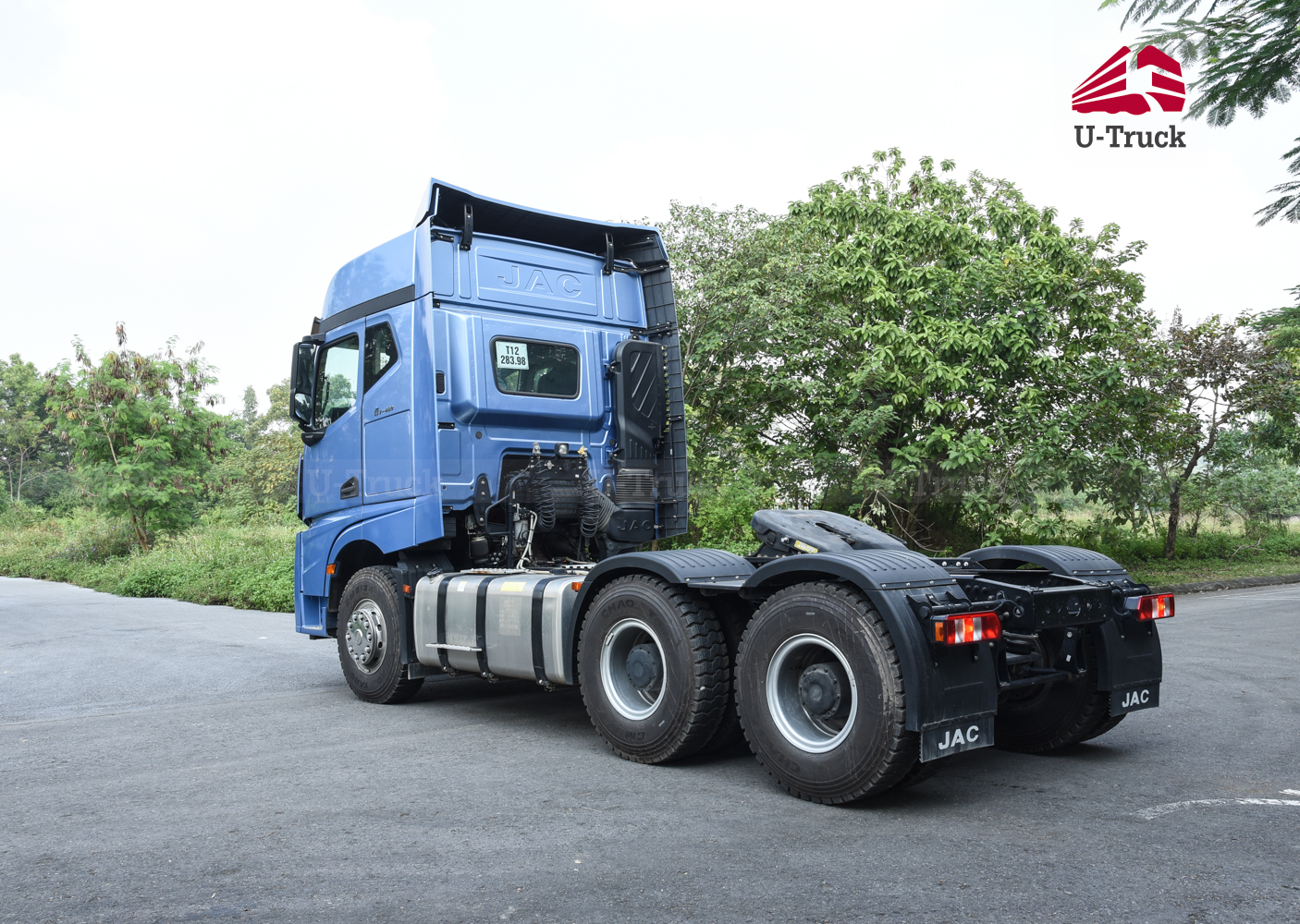 Xe đầu kéo JAC Q7 480 cầu dầu