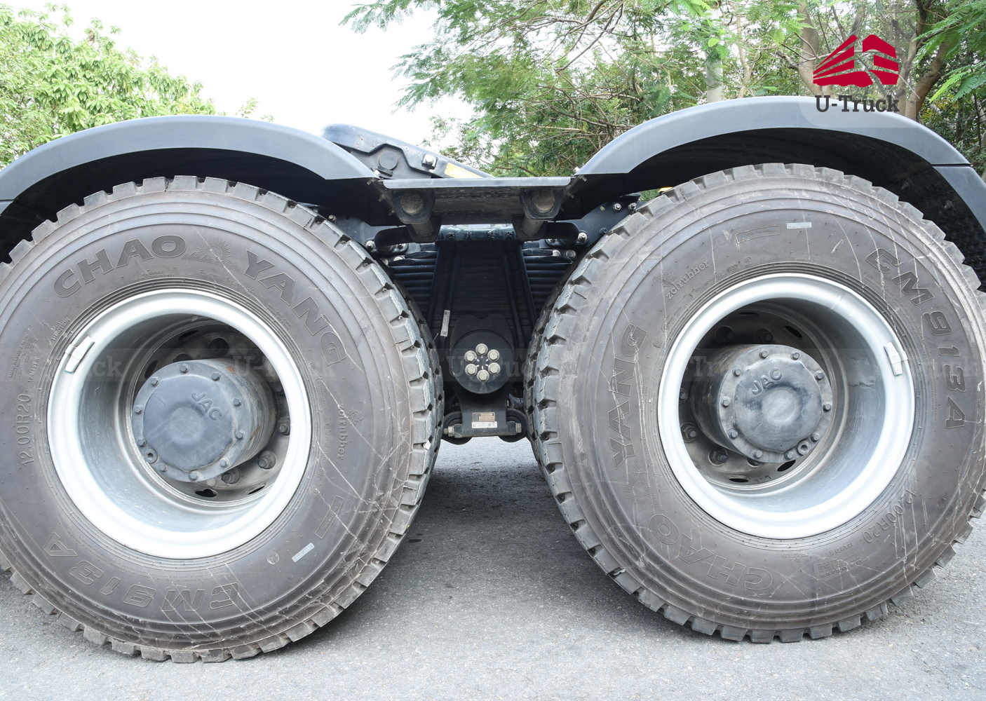 Xe đầu kéo JAC Q7 480 cầu dầu